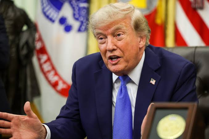 Etats-Unis : Trump mobilise les républicains à Dallas avant des élections de mi-mandat à haut risque